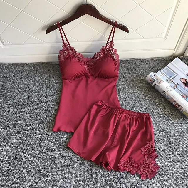 性感睡衣套装女聚拢小胸夏季成人冰丝绸带胸垫吊带睡裤两件套薄款