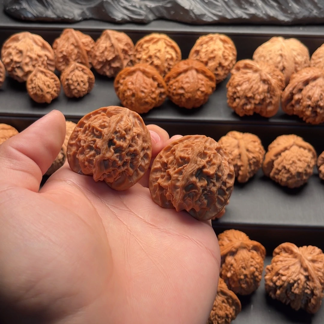 Y***O吊坠文玩核桃苹果