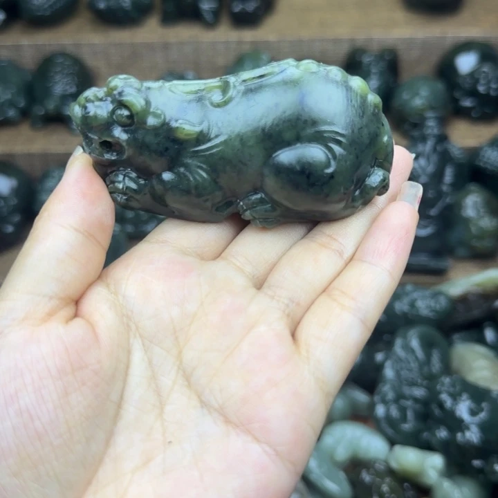 和田玉（糖玉）未镶嵌挂件