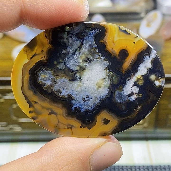 未镶嵌颈饰玛瑙/玉髓