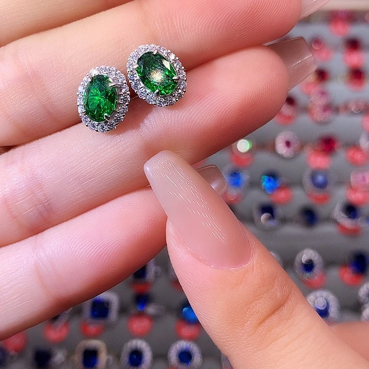 透辉石耳钉银S925镶嵌