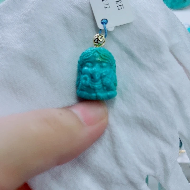 未镶嵌绿松石珠宝奇石