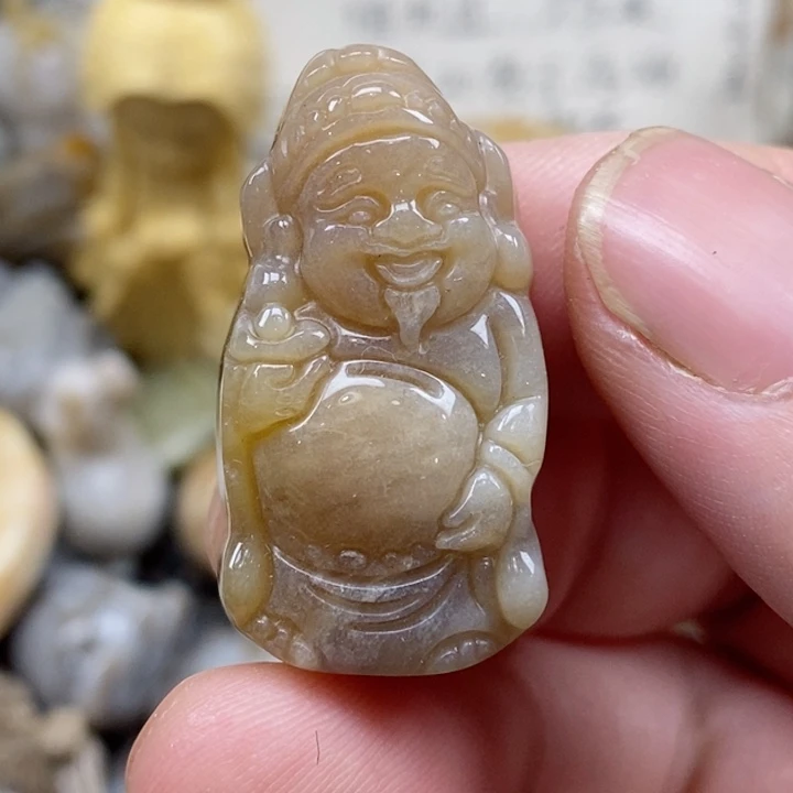 颈饰未镶嵌硅化珊瑚（珊瑚玉）小