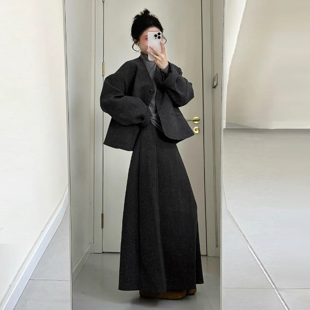 法式高级感灰色毛呢套装裙子女秋冬季2025新款巨好看冬装一整套裙
