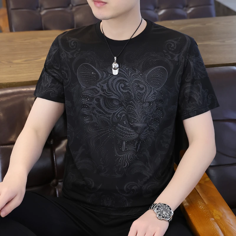 夏季薄款男装短袖T恤男士冰丝圆领修身潮流打底衫时尚上衣