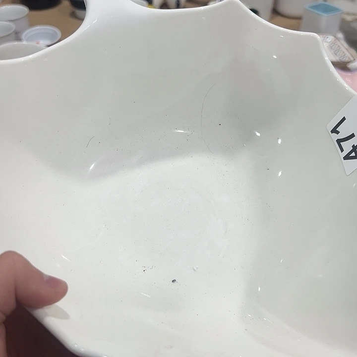 瓷陶瓷微微颤动了