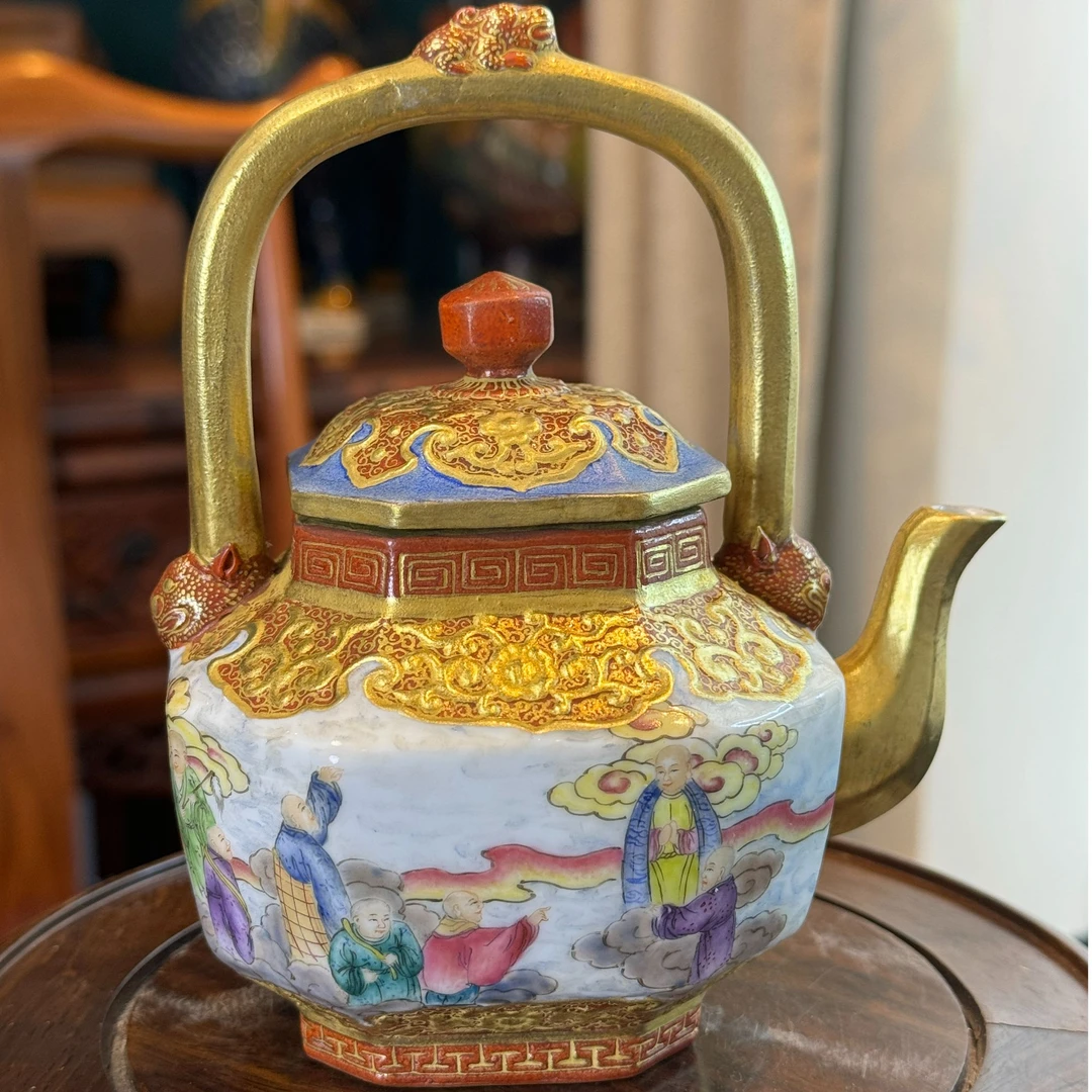 重工浮雕十八罗汉茶壶 A297