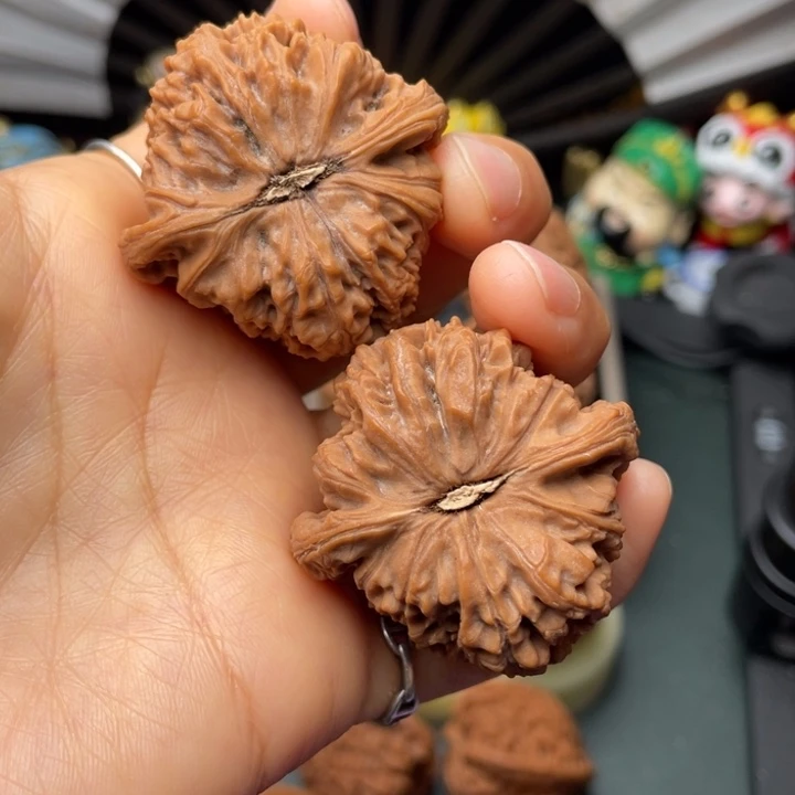 吊坠文玩核桃大*鲸41尺三角复刻底