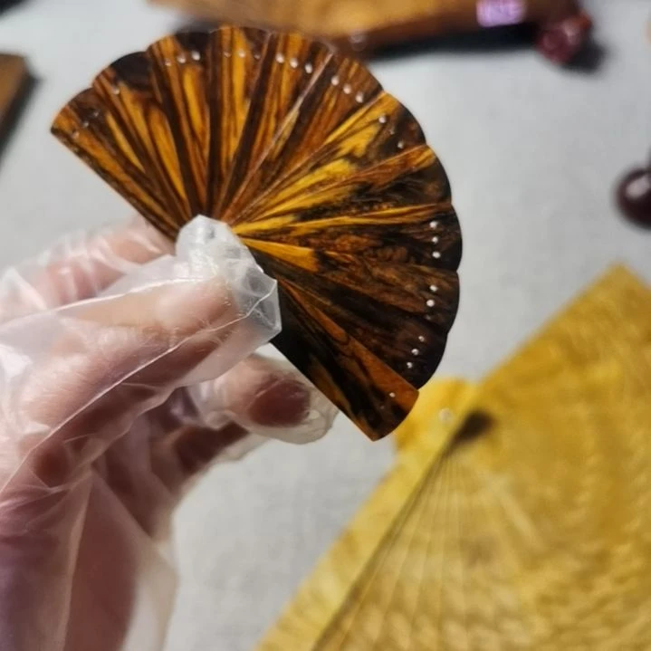 楠木司*记印贡5cm迷你折扇