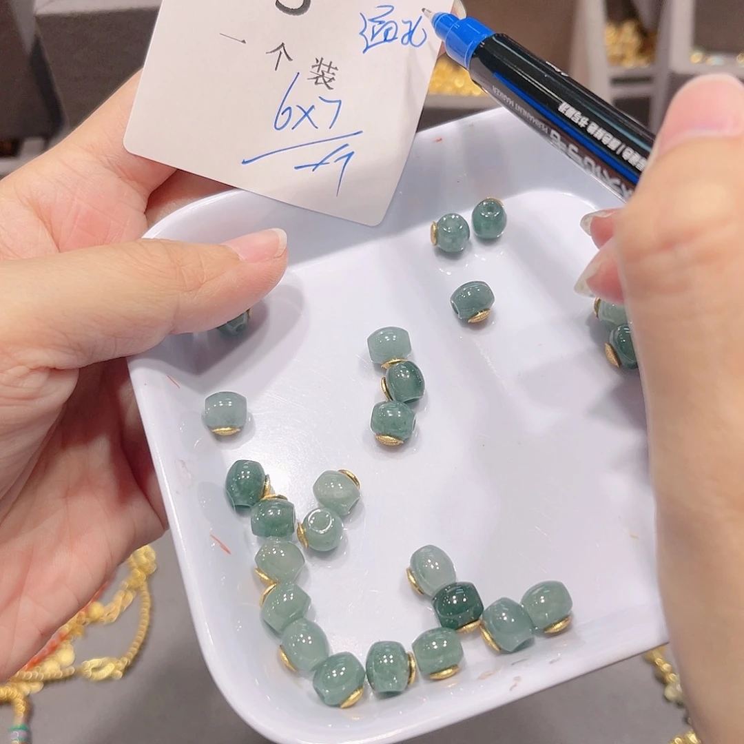 翡翠颈饰银S925镀金镶嵌3