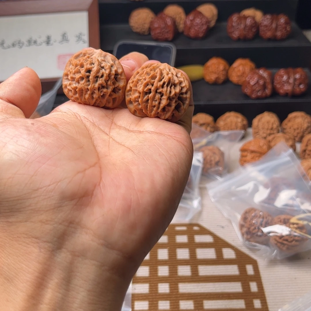 核桃文玩核桃秦岭大山