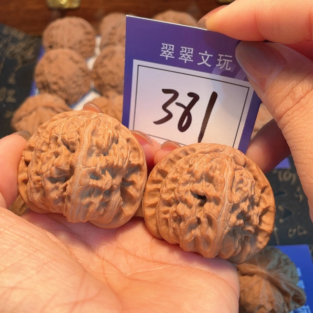 把件桃核381号全品白狮子4.5