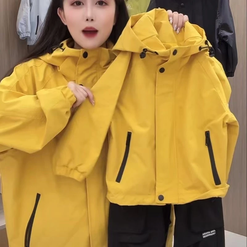 亲子装冲锋衣秋季2025新款一家三口母女装儿童风衣外套儿童春秋款