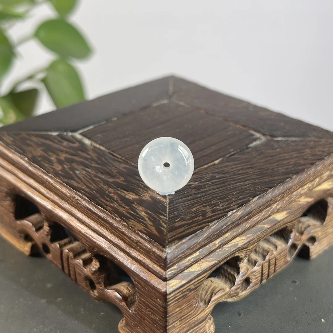 JYB30-09   天然翡翠缅甸A货 平安扣