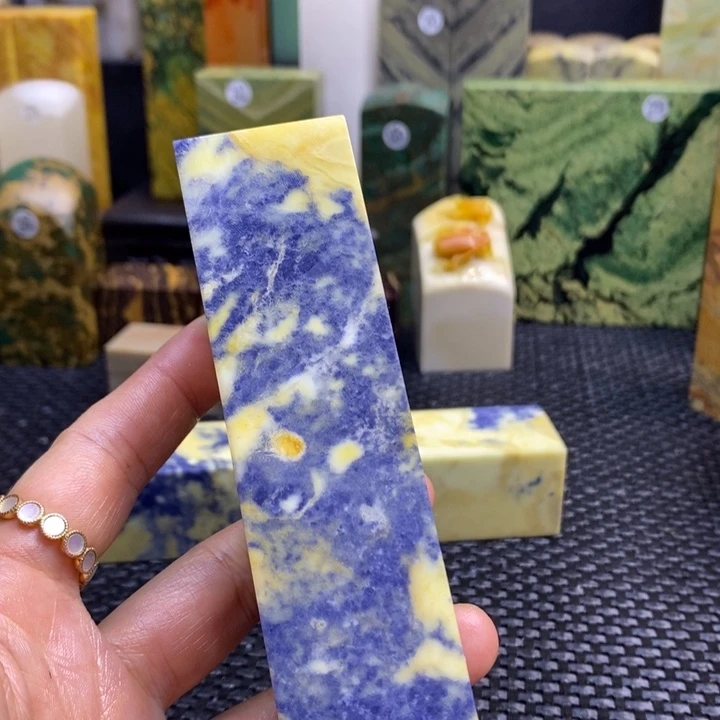 南美石R****e青田石印章石