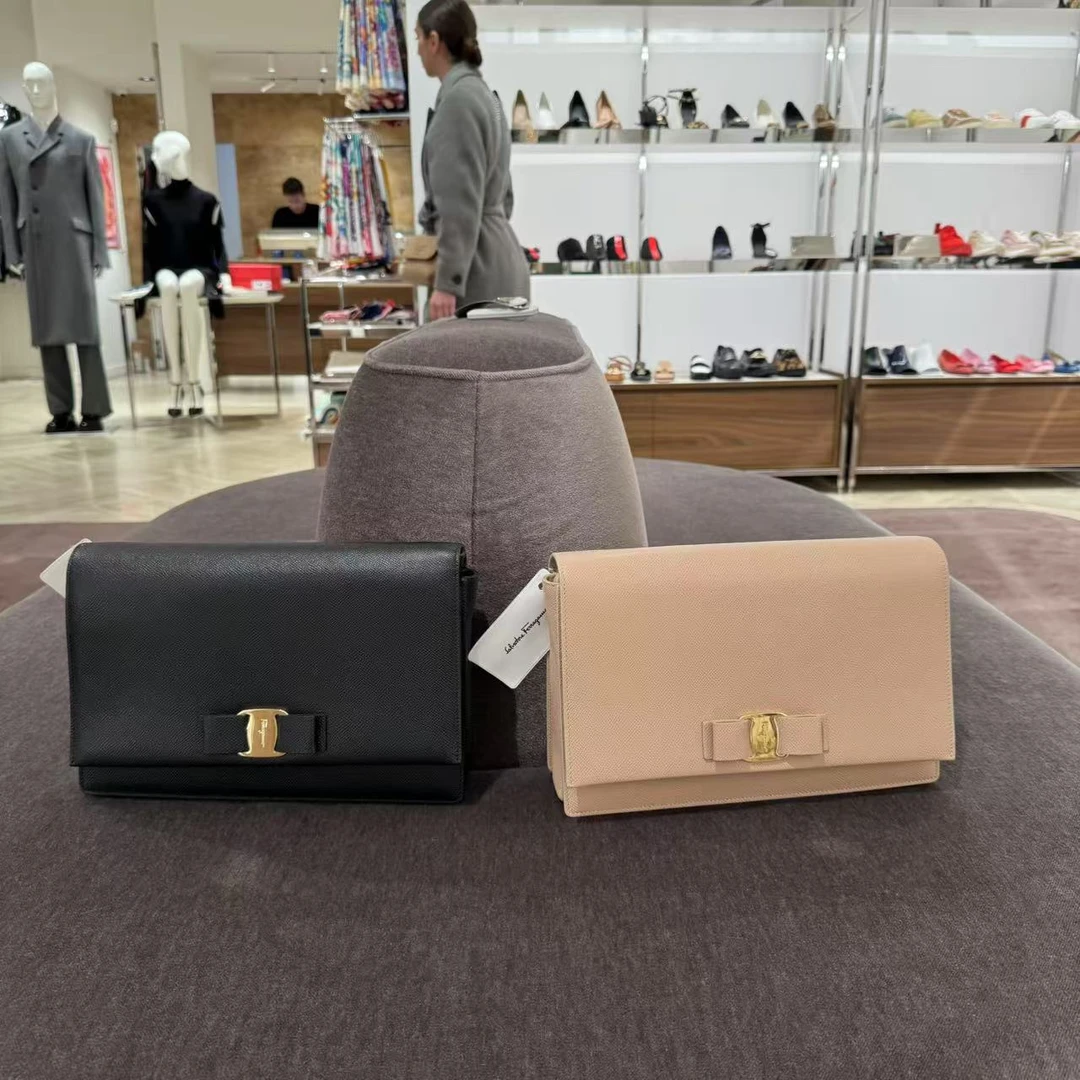 全新未使用 FERRAGAMO/菲拉格慕 女包蝴蝶结单肩斜挎包多色