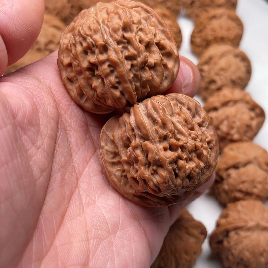 【闪购商品】文玩核桃把件钊****核桃