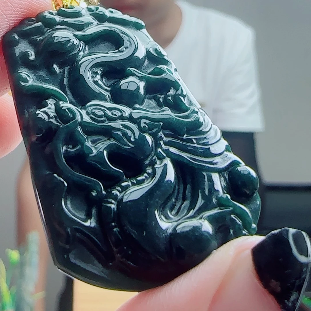 颈饰未镶嵌翡翠1111