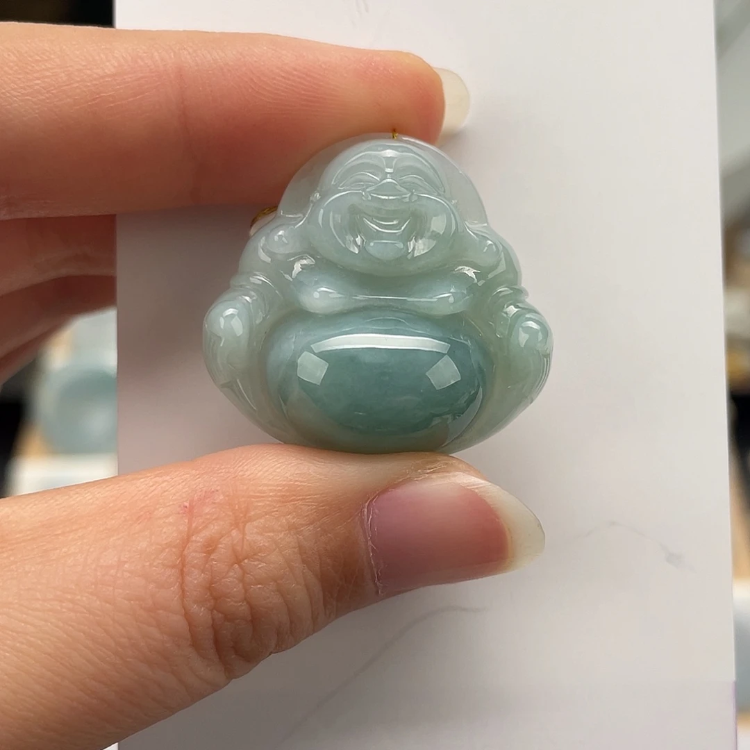 翡翠未镶嵌颈饰佛公