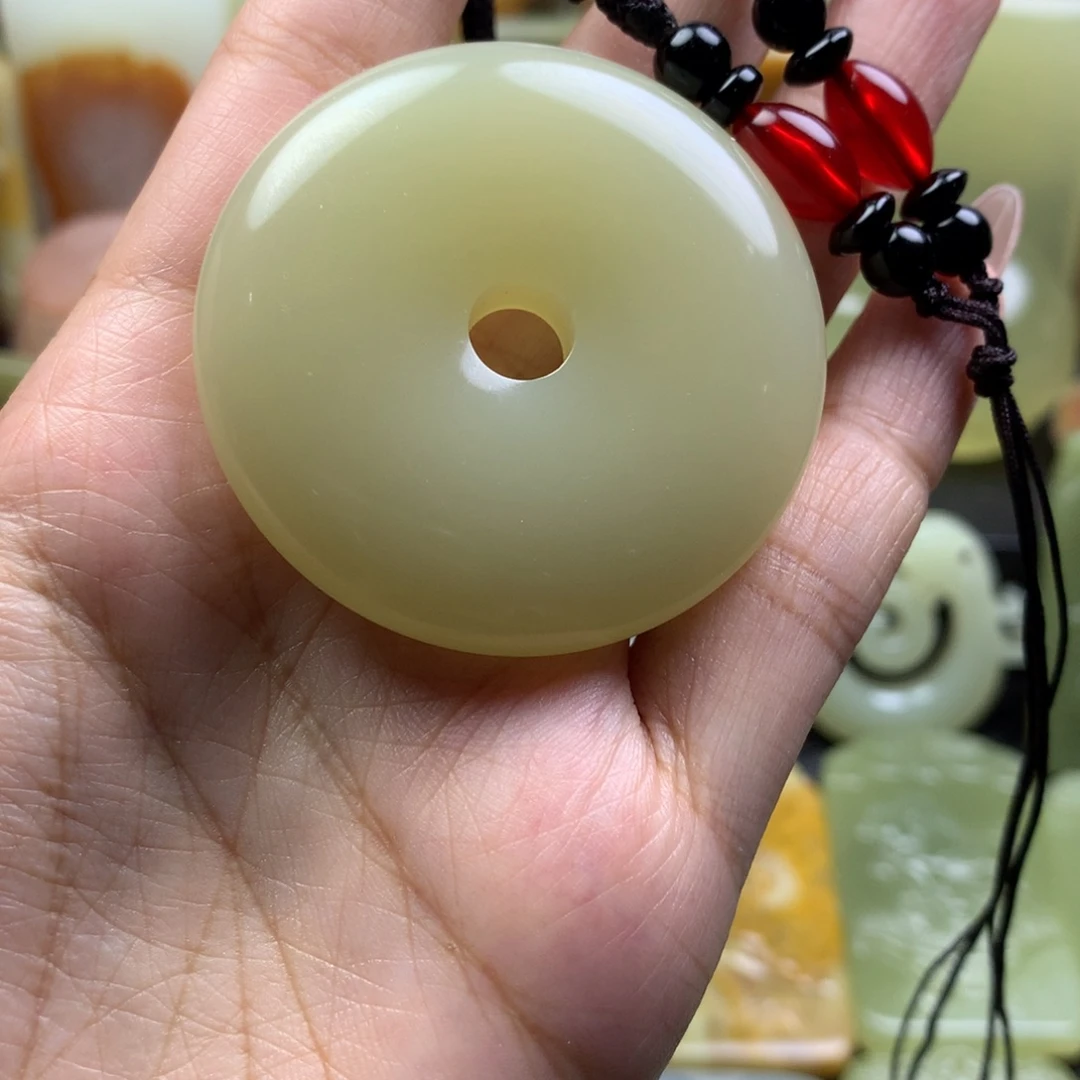 新疆昆仑山料牌子