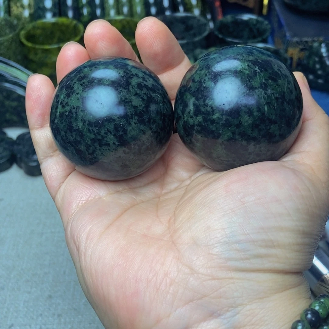 蛇纹石玉健身球未镶嵌桥***生健身球