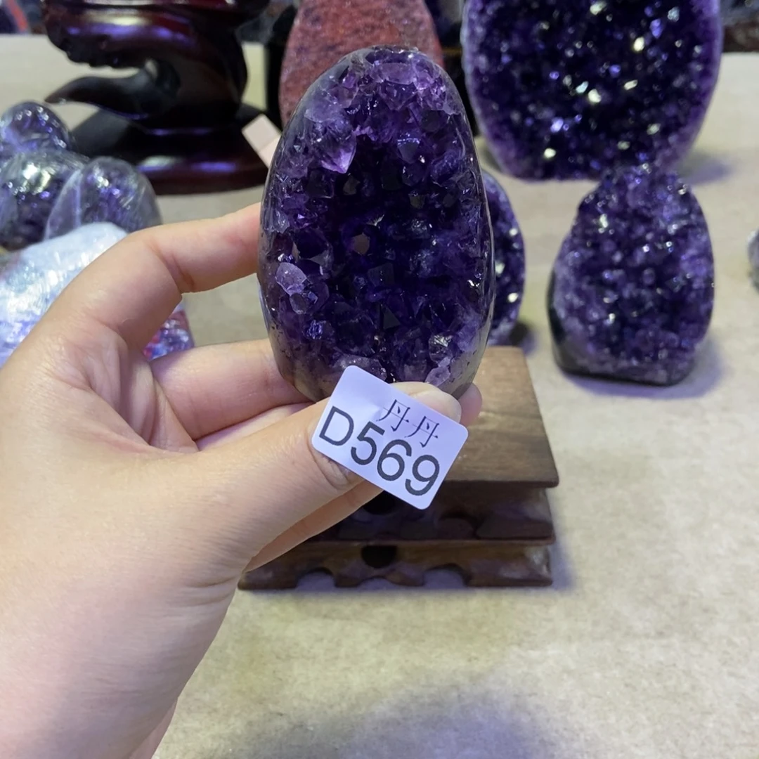 未镶嵌水晶大型摆件（非配饰）