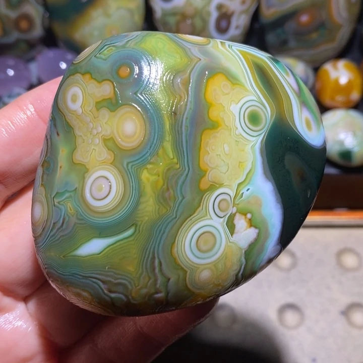 玛瑙/玉髓未镶嵌珠宝半成品
