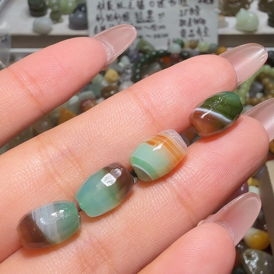 和田玉未镶嵌珠宝奇石