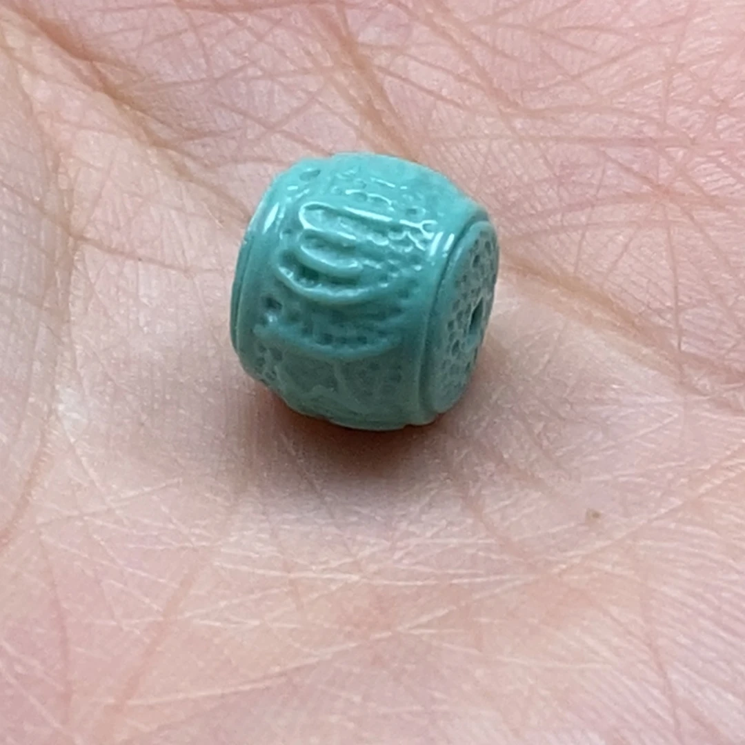 绿松石颈饰未镶嵌