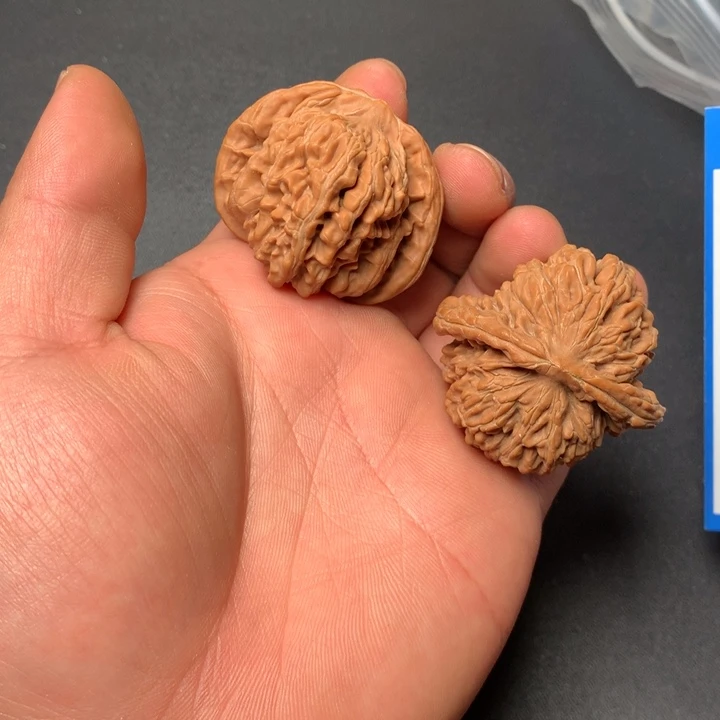 文玩核桃把件42四座楼24