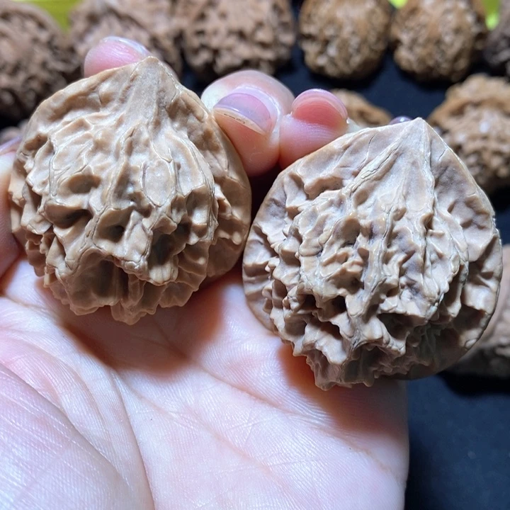 桃核吊坠帝王狮子头全品40➕尺
