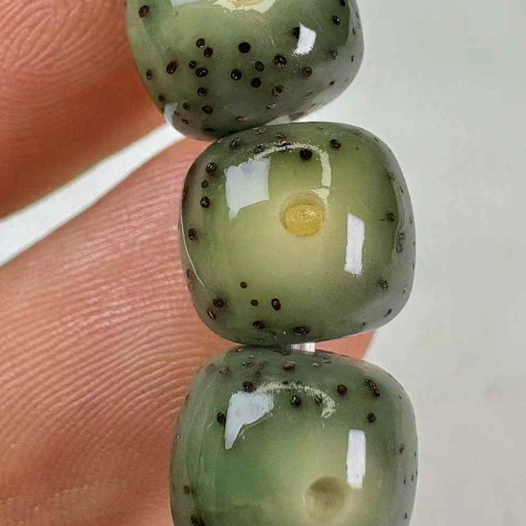 【毕业级月朗星稀】满绿大眼睛原生态同枝果8x9桶珠