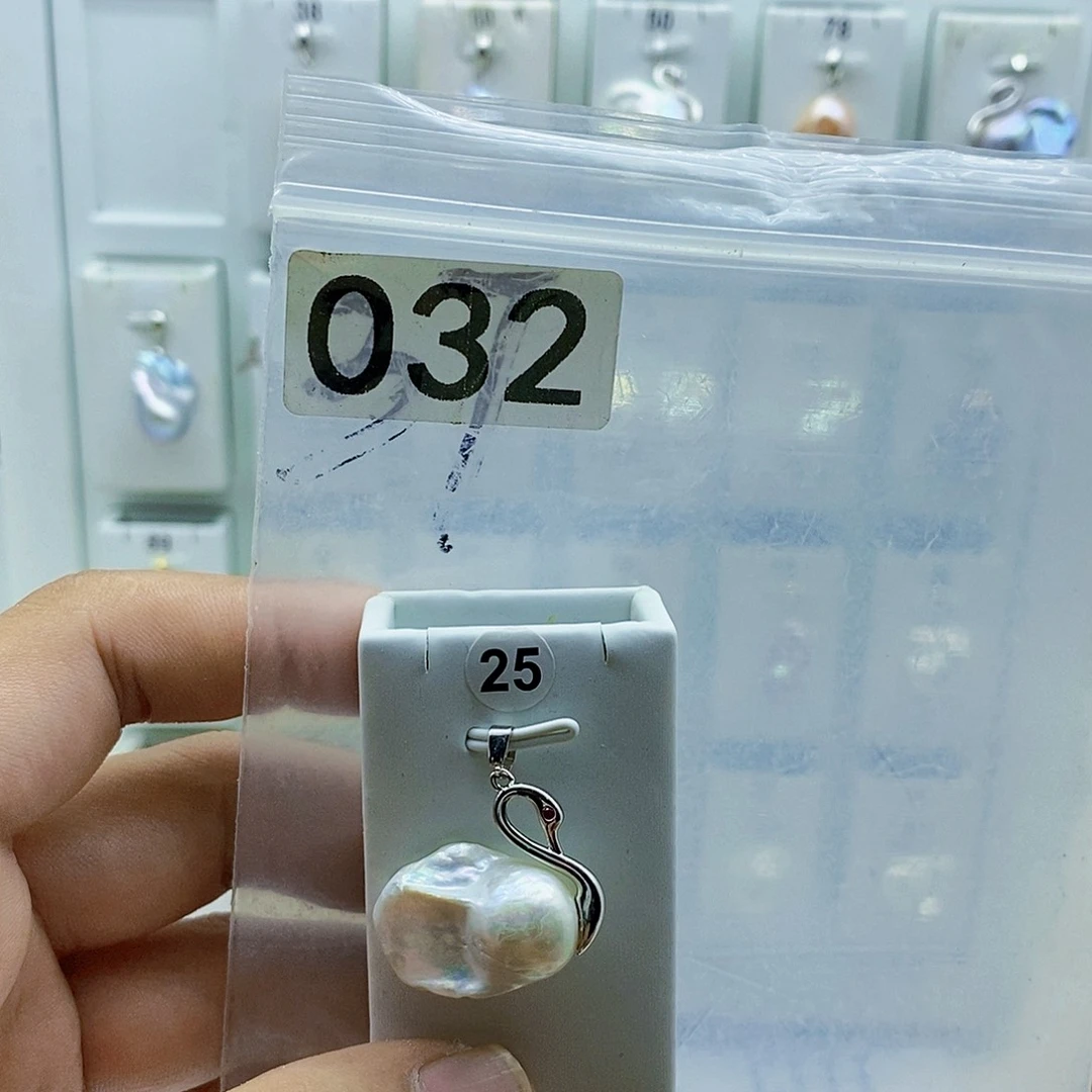 颈饰合金淡水珍珠