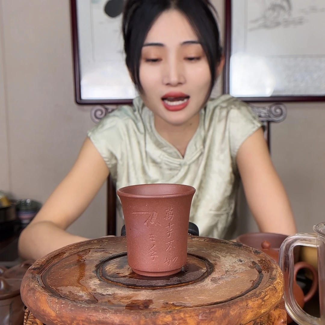 茶壶紫砂一壶李紫砂