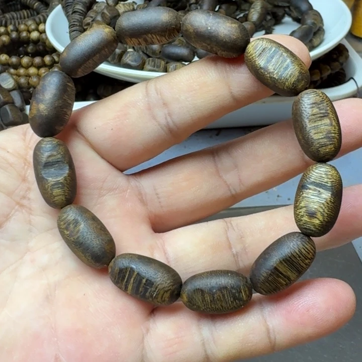 沉香手串C****?张勺子手串9克加