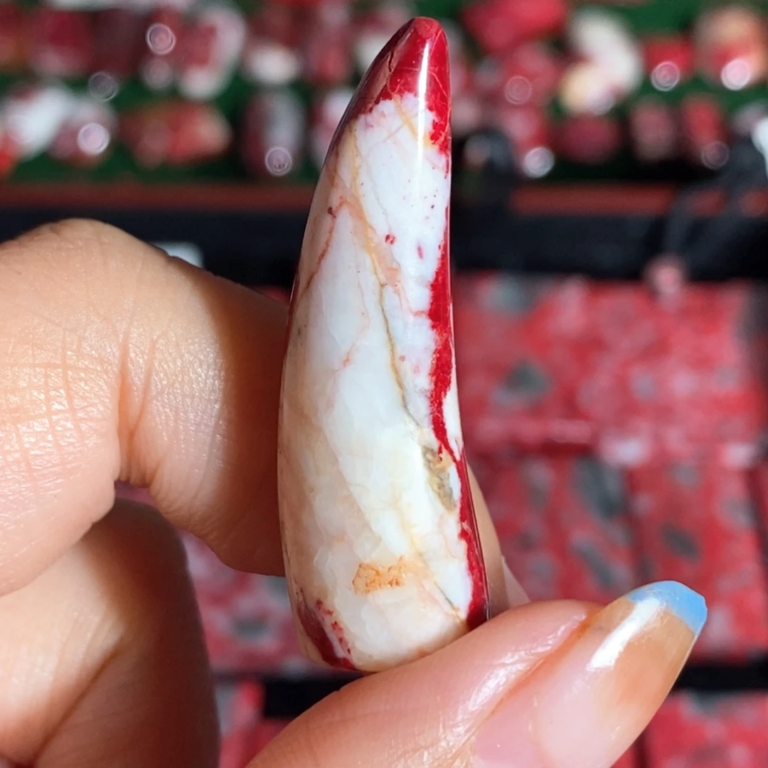 天然辰砂天然朱砂原石狼牙