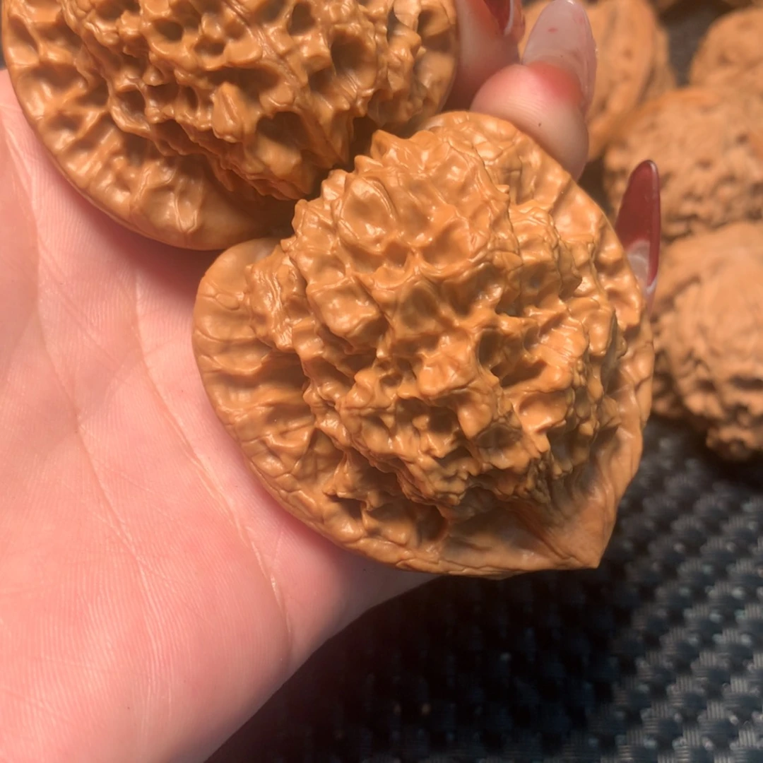 【闪购商品】文玩核桃吊坠哆**梦官帽