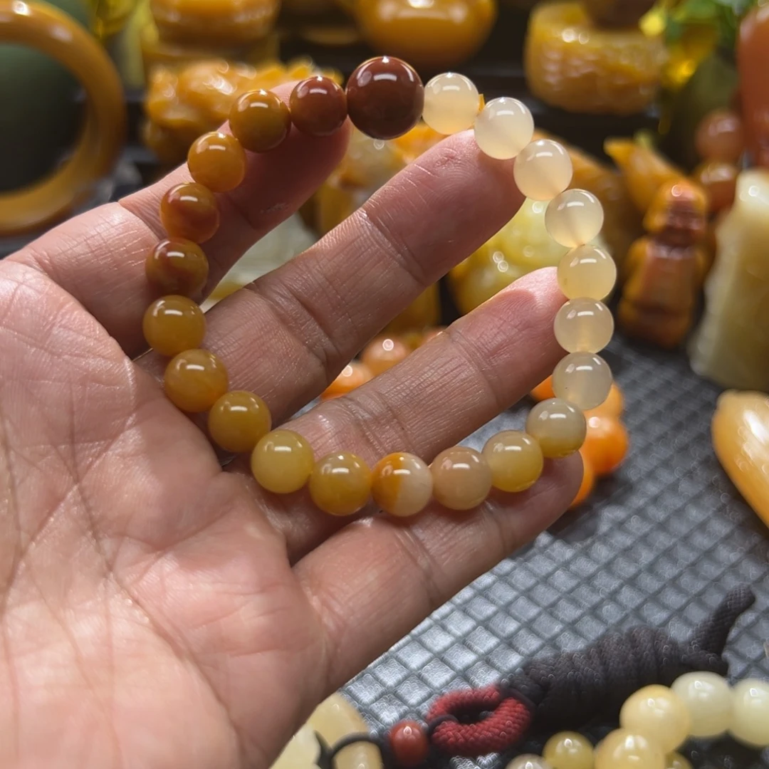 石英质玉未镶嵌颈饰