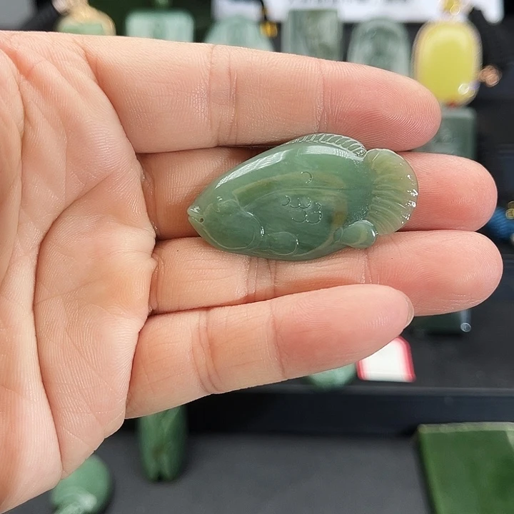 和田玉未镶嵌吊坠(不含链)