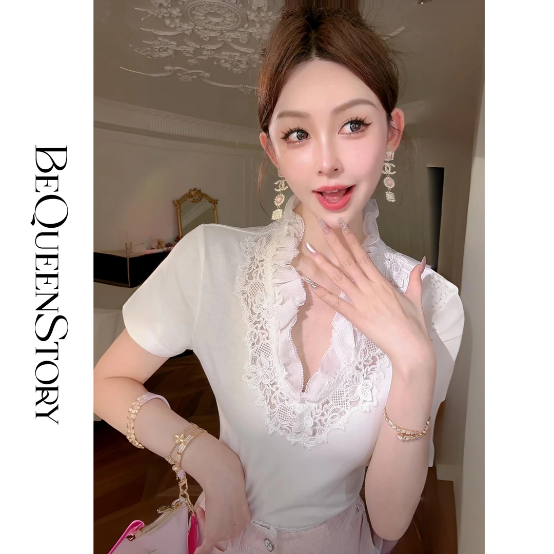 余潇潇【天鹅颈】定制蕾丝设计感法式V领荷叶边修身T恤2025