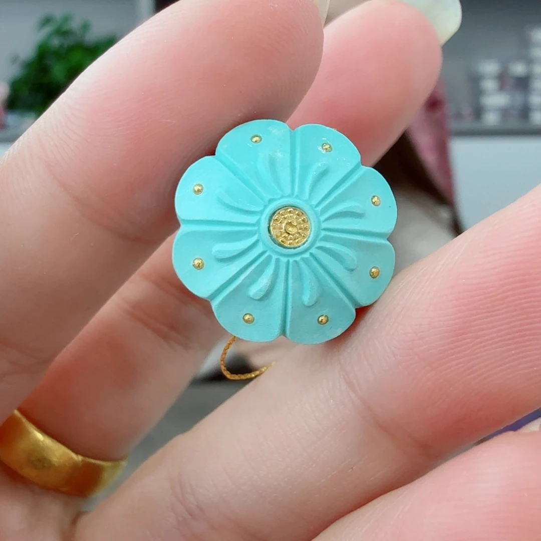 绿松石未镶嵌珠宝奇石