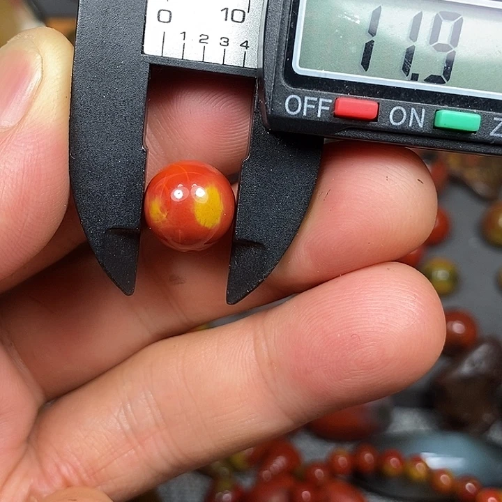 未镶嵌南红玛瑙挂件