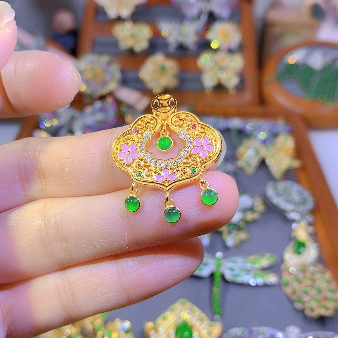 颈饰银S925镶嵌翡翠