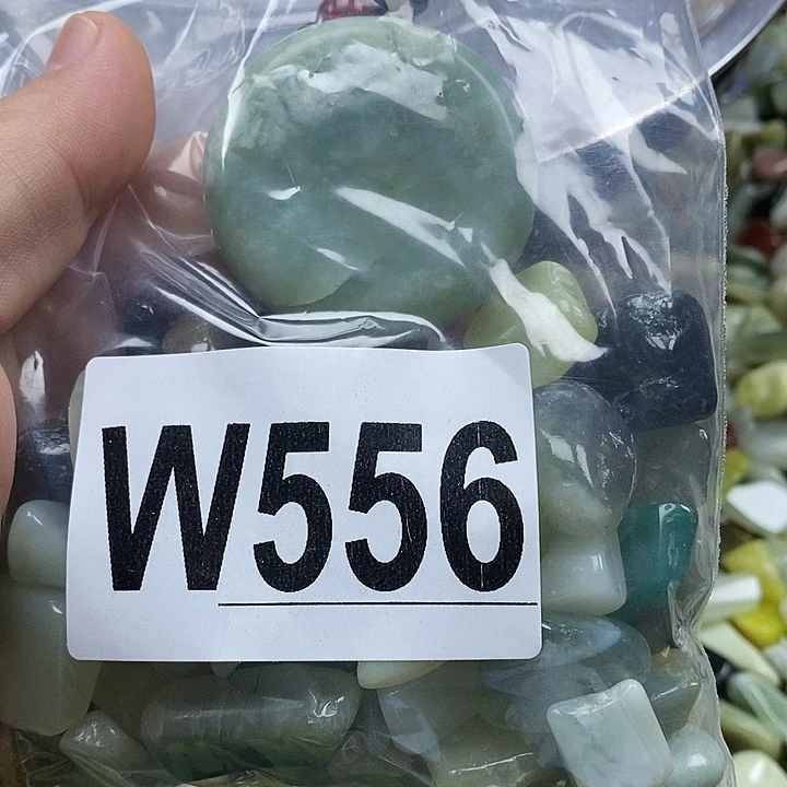 蛇纹石玉未镶嵌鱼缸石