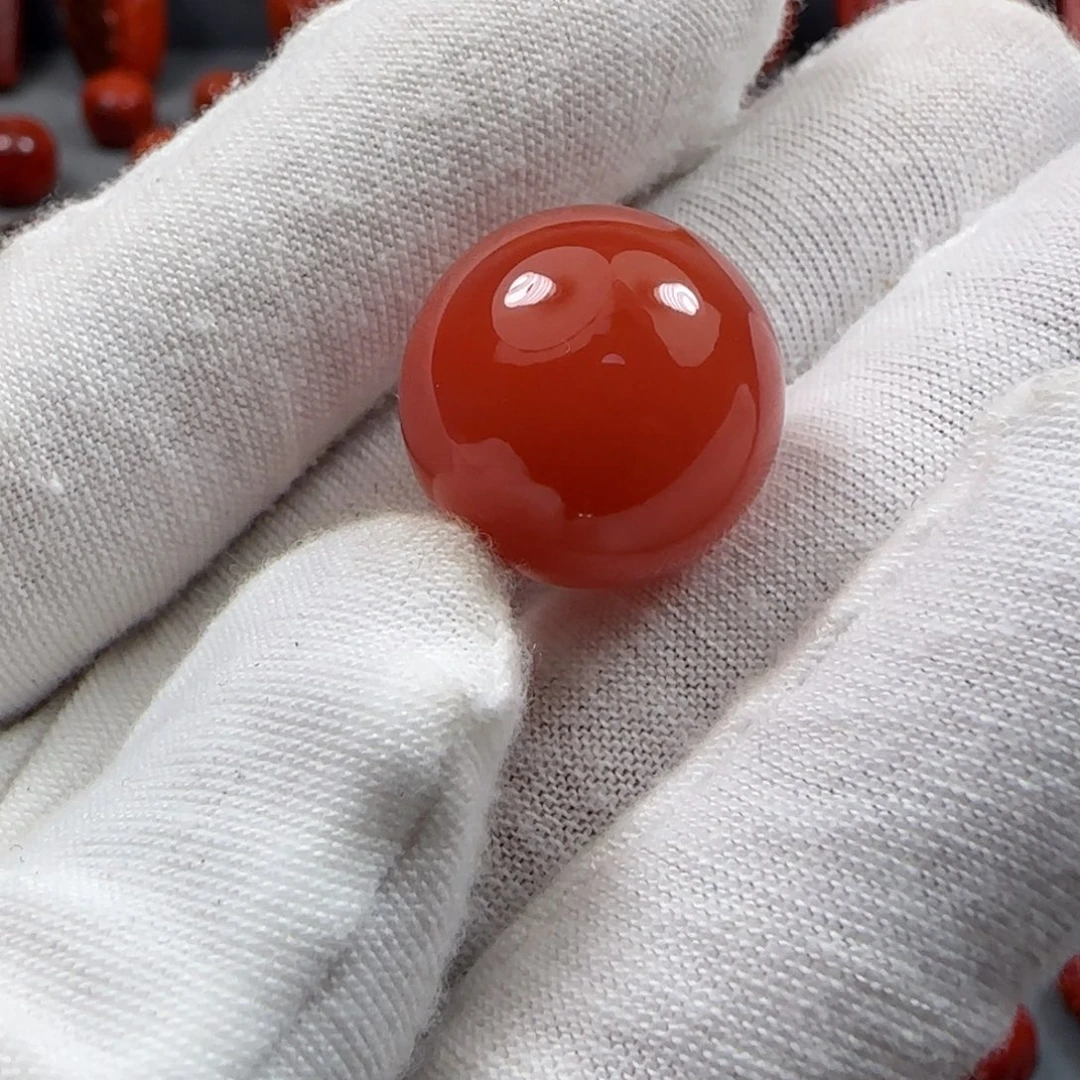 南红玛瑙未镶嵌雕件