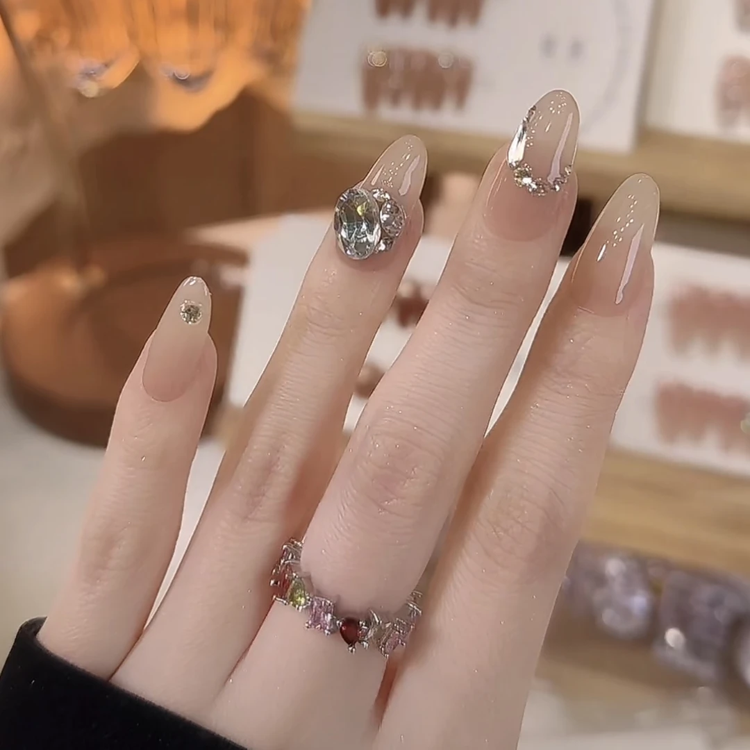 【夏日泡泡】春日限定！显白温柔裸色带钻纯手工穿戴甲10片