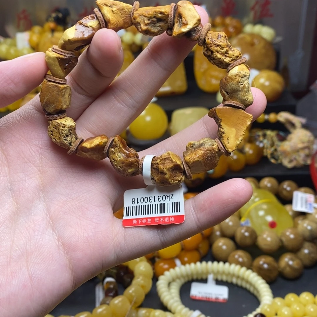 琥珀未镶嵌珠宝奇石