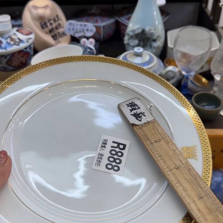 瓷片放*哈哈哈哈哈哈哈