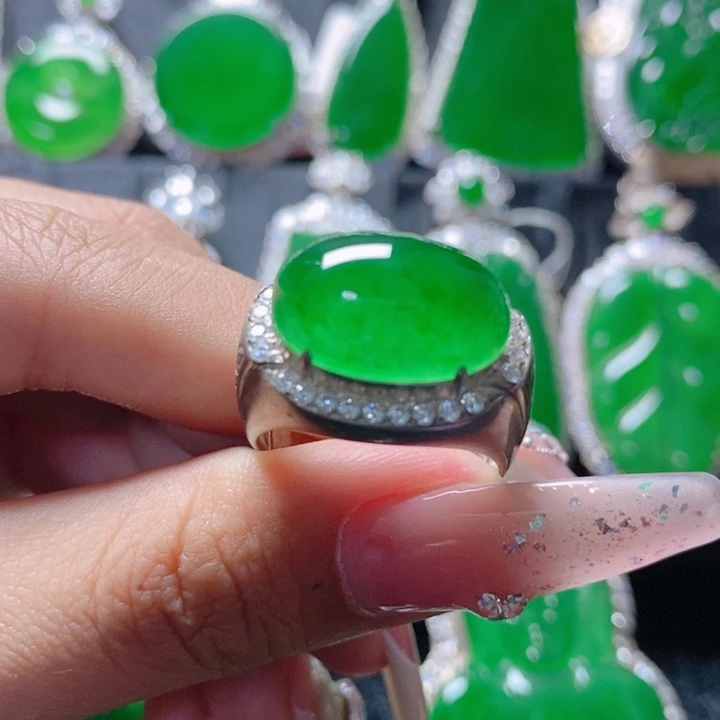 翡翠颈饰银S925镶嵌