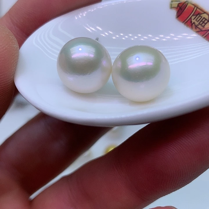 银S925镶嵌耳饰淡水珍珠